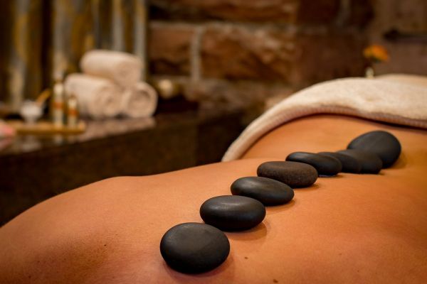 Hot stone Massage in Kolkata